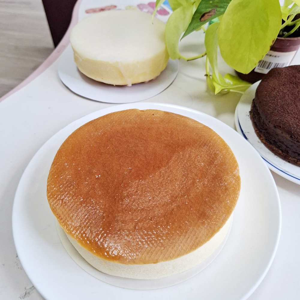 輕乳酪蛋糕
